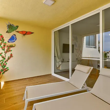 The Butterflies Of Sueno Azul Apartamento Callao Salvaje